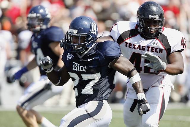 载他梦想的 载他梦想的